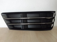 Audi A4 B9 15- kratka zderzaka z chromem prawa przednia zaślepka 8W0807682R