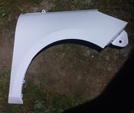 Oryginal Ford fiesta mk8 viii blotnik prawy przod bialy zwykly