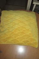 PODUSZKA ŻÓŁTA DEKORACYJNA