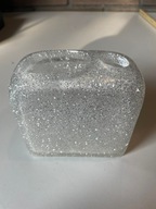 Pojemnik na szczoteczki do zębów