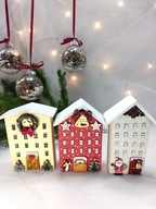 Magia świątecznej atmosfery - domki jak z bajki.