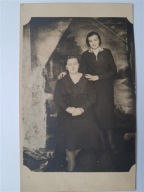 II RP kobiety kurtyna fotografa (1338b)