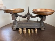 Stara waga szalkowa żeliwna 5kg z odważnikami mosiężnymi