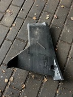 Toyota Corolla E21 Suzuki Swace 52591-02400 chlapacz prawy tył