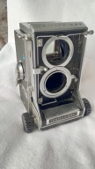 Srednioformatowa Mamiya C33 proffessional samo body .