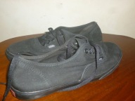 BUTY -TRAMPKI-VANS-R-38,5-WKŁADKA -24,5CM-STAN ZNAKOMITY.