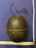 stare, bardzo duże sitko do parzenia herbaty, egzemplarz polowy lub obozowy