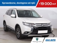 Mitsubishi Outlander 2.0, Salon Polska