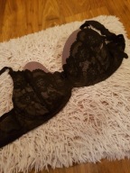 H&M biustonosz push-up czarny r. 80C