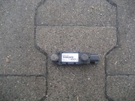 volvo xc90 02-14r czujnik uderzenia przód 30682590