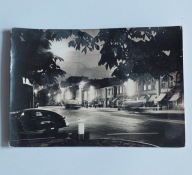 STARA POCZTÓWKA POZNAŃ ULICA GŁOGOWSKA NOCĄ LATA 60 FSO WARSZAWA BIURO RUCH