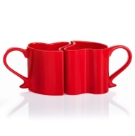 Zakochane kubeczki serca 2 szt. – romantyczny prezent na dzień kobiet