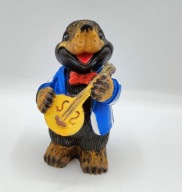 Krecik z gitarą Kret grajek śliczny na prezent - figurka kolekcjonerska