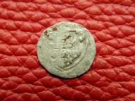 LUDWIK WĘGIERSKI 1370-1382 denar krakowski Kraków - litera "o"