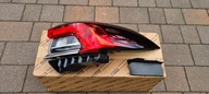 LAMPA TYLNA PRAWA TOYOTA COROLLA E21 SEDAN 19 - r. ORYGINAŁ