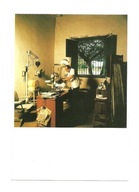 Pocztówka - Dentysta w gabinecie / Kolumbia / lata 80-te