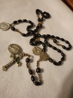 Stary drewniany różaniec