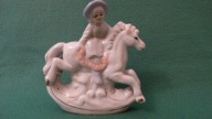 Śliczna, porcelanowa figurka jeźdźca