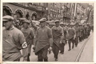 NSDAP -MARSZ ROBOTNIKÓW SWASTYKI - -fotografia