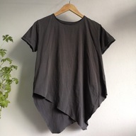 Asymetryczny T-shirt kryjący brzuszek Atmosphere 38 grunge (665)