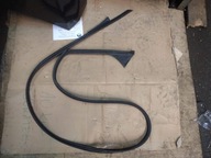 MERCEDES CLS X218 Uszczelka szyby dachowa lewa a2187200978