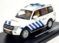 MITSUBISHI Pajero Eenheid Amsterdam POLICE 2013 1/43 TRIPLE9 T9-43073