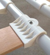 Uchwyt mocujący listwę do łóżka IKEA LOVAS