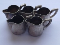 Mlecznik dzbanek do mleka z nieistniejącej kawiarni Kempinski w Berlinie