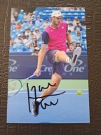 Zdjęcie z autografem Huberta Hurkacza - Montreal 2023