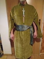 Kontusz zielony aksamit z zapinami + pas gratis !!!