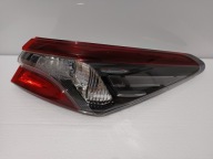 TOYOTA CAMRY VIII 2017- LAMPA PRAWY TYŁ PÓŁ LED CZARNY ŚRODEK ORYGINAŁ EUR