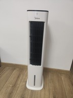 Klimatyzator Midea 55W 3w1 chłodzi, wentyluje i nawilża