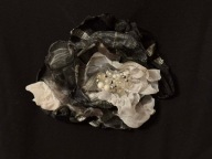 Ręcznie wykonana broszka