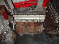 silnik słupek bez osprzętu 1.5 dci 90 km k9k834 k9k834