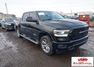 RAM 1500 RAM 1500 LARAMIE 4X4 57 BOX 5.7 Benzyna 400KM