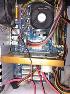 Płyta główna ATX ASRock ALIVESATA2-GLAN AMD Athlon 64 X2 4000+ 3GB Ram