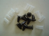 Spinka tapicerska czarna z gniazdem Skoda 105, 120