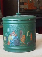 Stara puszka blaszana po kawie.