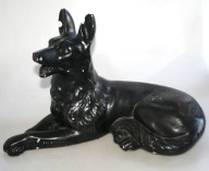 CZARNY WILCZUR DUŻA RZEŹBA GIPS