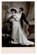 ŻYCZENIA W DNIU ŚLUBU MLODE MAŁŻEŃSTWO SUKNIA ŚLUBNA SYPIALNIA 1913