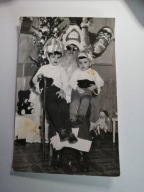 FOTO 1970- MIKOŁAJ - DZIECI NA KOLANACH- PLUSZOWY MIS-