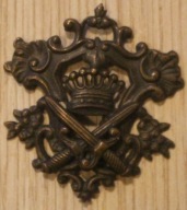 PIĘKNY STARY HERB - KORONA UMIESZCZONA NAD DWOMA MIECZAMI lub SZABLAMI