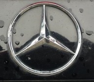 EMBLEMAT GWIAZDA KLAPY MERCEDES E 211 W211 AMG
