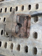 VW CRAFTER - MAN TGE 2,0 TDI ZACISK HAMULCOWY LEWY PRZÓD