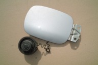 VOLVO S40 I V40 I BENZYNA KLAPKA WLEWU PALIWA KOREK KOLOR SREBRNY 329-52