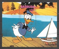 BARBUDA Bajki - Disney -Kaczor Donald - żaglówka 1981 ** Mi B-56 (1406)