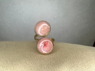 Ręcznie robiony pierścionek z żywicy – unikalna biżuteria - suszone kwiaty