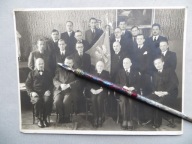 KRESY LWÓW SZTANDAR ORZEŁ W KORONIE BÓG OJCZYZNA FOTO GRUPOWA - przedw.