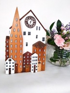 „Miasto Książek - podpórka z drewna, dla Twoich ulubionych książek.