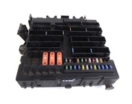 SKRZYNKA BEZPIECZNIKÓW MODUL 13170895 DD OPEL VECTRA C SIGNUM